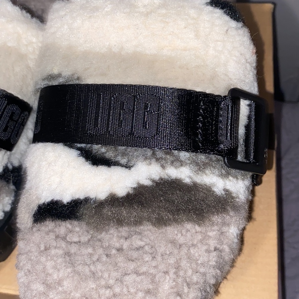 Ugg Color Block Platform Size 10 - image 3